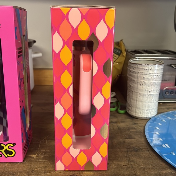 Barbie limited edition, Stanley collection twist and turn - Picture 4 of 5